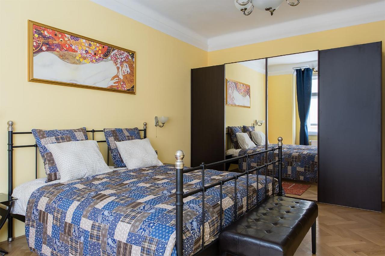 In Heart Of Prague - 2Br 2Ba Elegant Downtown Apt Ngoại thất bức ảnh